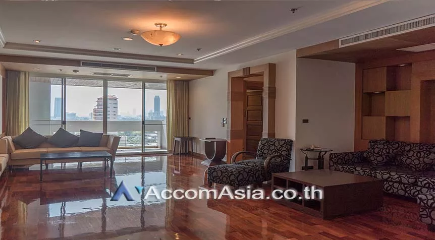  1  3 br Apartment for rent and sale in Sukhumvit ,Bangkok BTS Nana at Fully Furnished Apartment, Only 2 mins walk to BTS AA26129