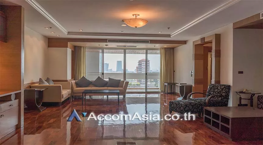 6  3 br Apartment For Rent in Sukhumvit ,Bangkok BTS Nana at Fully Furnished Suites AA26129