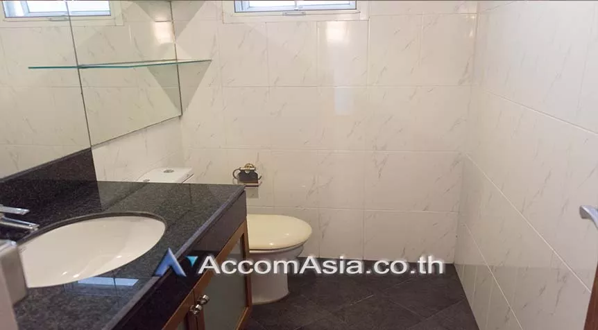 7  3 br Apartment For Rent in Sukhumvit ,Bangkok BTS Nana at Fully Furnished Suites AA26129