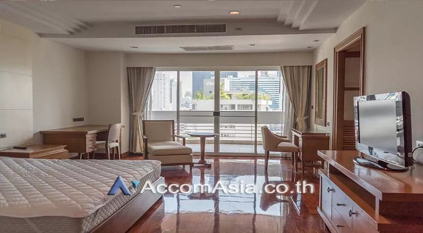 10  3 br Apartment For Rent in Sukhumvit ,Bangkok BTS Nana at Fully Furnished Suites AA26129