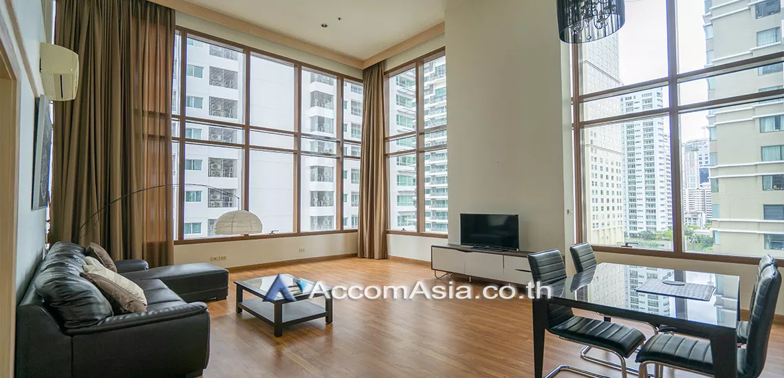 Duplex Condo |  2 Bedrooms  Condominium For Rent in Sukhumvit, Bangkok  near BTS Phrom Phong (AA26132)