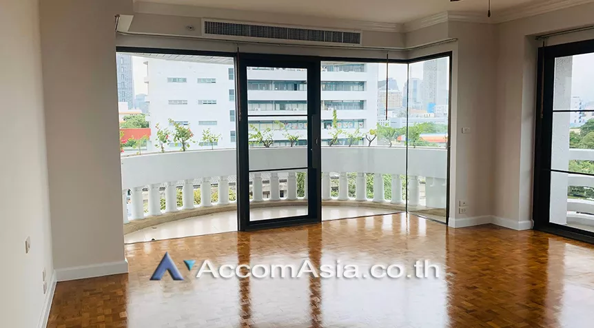 5  3 br Apartment For Rent in Sathorn ,Bangkok BTS Chong Nonsi at Kids Friendly Space AA26136