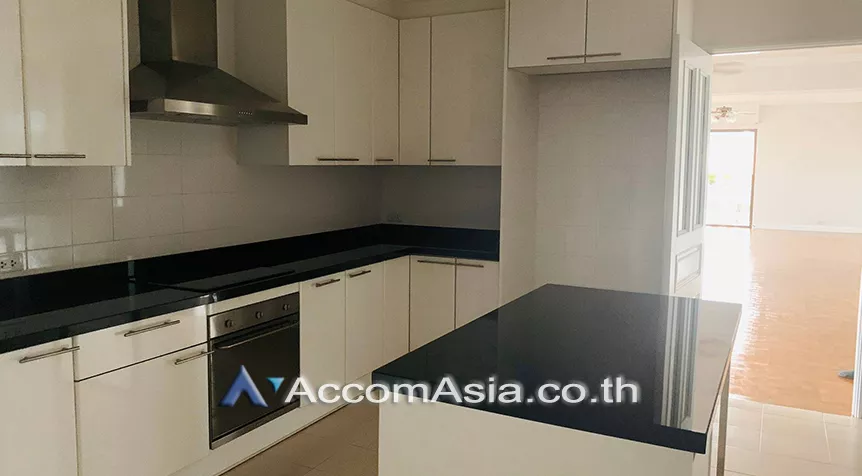 8  3 br Apartment For Rent in Sathorn ,Bangkok BTS Chong Nonsi at Kids Friendly Space AA26136