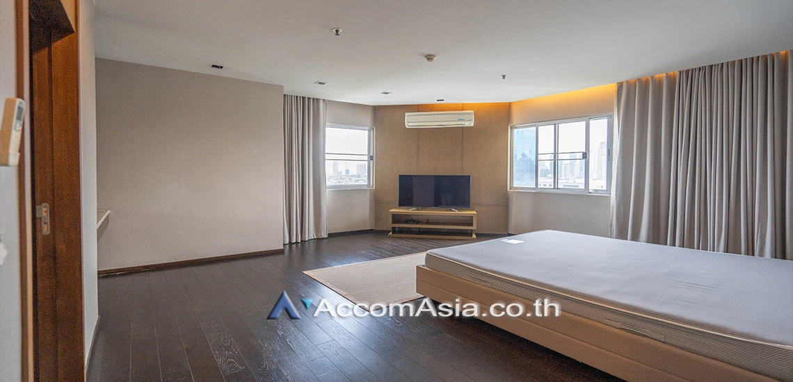 8  3 br Apartment For Rent in Sathorn ,Bangkok BRT Technic Krungthep at Perfect life in Bangkok AA26147