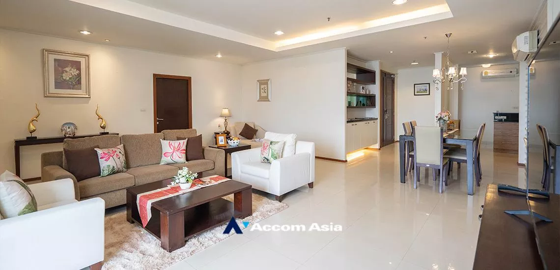 unitPet friendly |  3 Bedrooms  Apartment For Rent in Sukhumvit, Bangkok  near BTS Phrom Phong (AA26151)