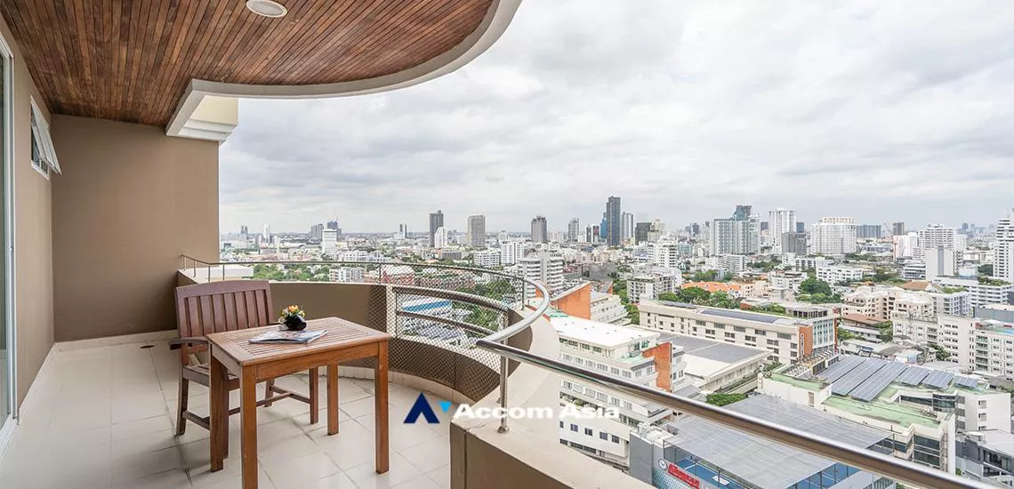 6  3 br Apartment For Rent in Sukhumvit ,Bangkok BTS Phrom Phong at Fully Furnished Suites AA26151