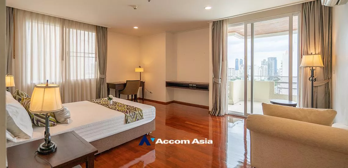 13  3 br Apartment For Rent in Sukhumvit ,Bangkok BTS Phrom Phong at Fully Furnished Suites AA26151