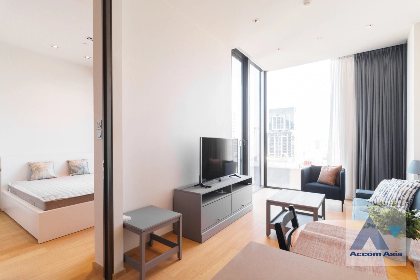 7  1 br Condominium For Rent in Ploenchit ,Bangkok BTS Chitlom at 28 Chidlom AA26153