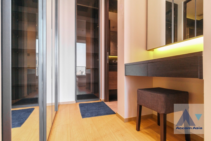 11  1 br Condominium For Rent in Ploenchit ,Bangkok BTS Chitlom at 28 Chidlom AA26153