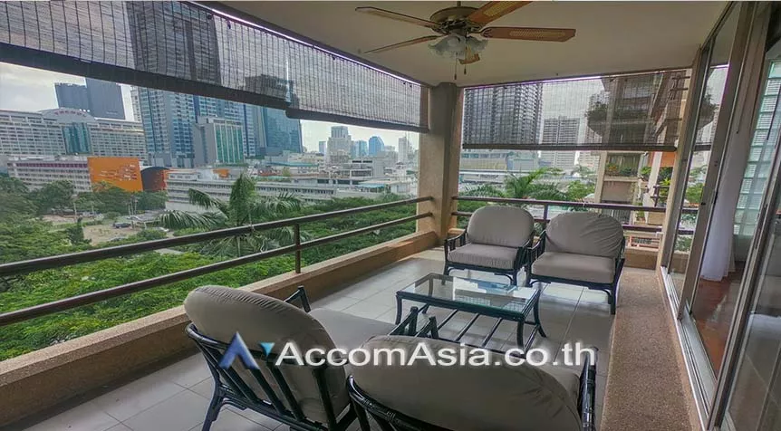 Big Balcony |  3 Bedrooms  Apartment For Rent in Sukhumvit, Bangkok  near BTS Nana (AA26157)