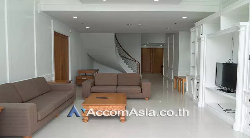 Duplex Condo |  4 Bedrooms  Apartment For Rent in Sukhumvit, Bangkok  near BTS Phrom Phong (AA26158)