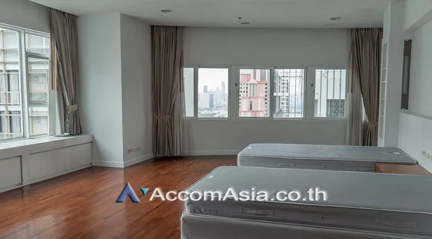 11  4 br Apartment For Rent in Sukhumvit ,Bangkok BTS Phrom Phong at Perfect for a big family AA26158