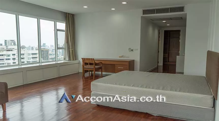 20  4 br Apartment For Rent in Sukhumvit ,Bangkok BTS Phrom Phong at Perfect for a big family AA26158
