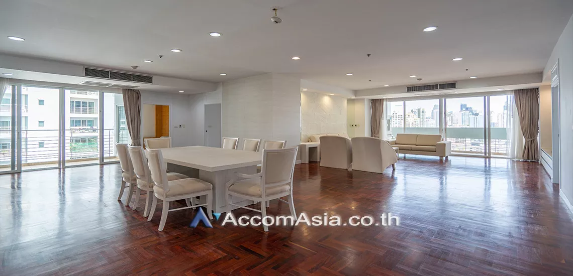  2  3 br Apartment For Rent in Sukhumvit ,Bangkok BTS Phrom Phong at Perfect for a big family AA26159