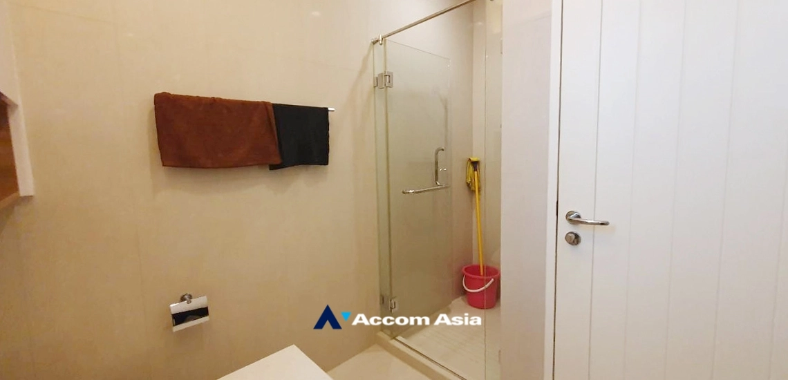 21  2 br Condominium for rent and sale in Ploenchit ,Bangkok BTS Chitlom at Q Langsuan  AA26169