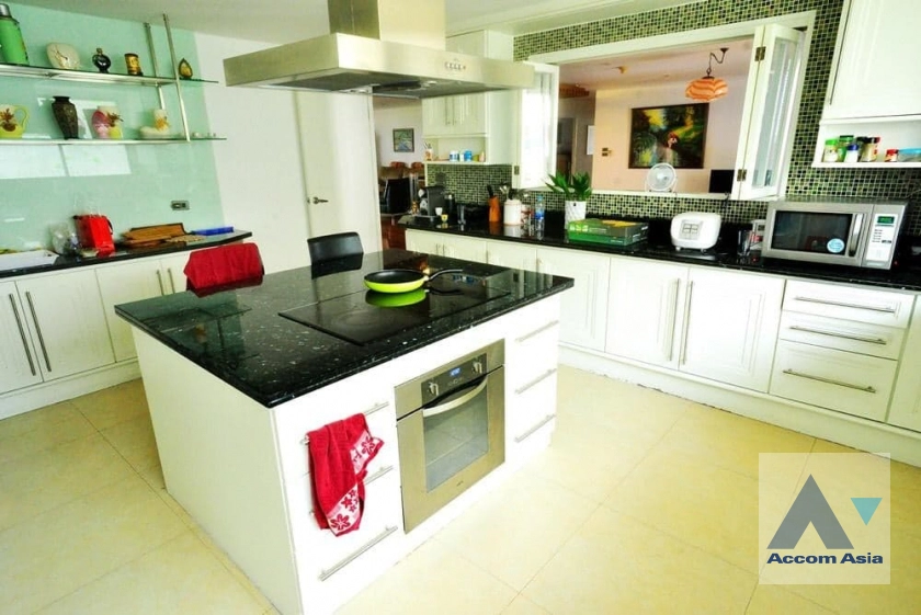 7  4 br Apartment For Rent in Sukhumvit ,Bangkok BTS Asok - MRT Sukhumvit at Homely Atmosphere AA26186