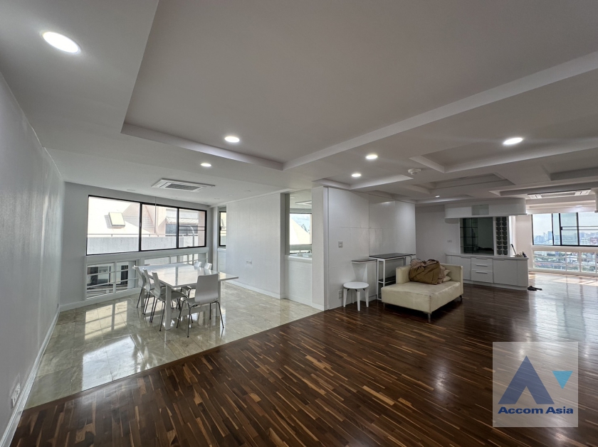  1  3 br Condominium For Rent in Sukhumvit ,Bangkok  at President Park Sukhumvit 24   AA26197