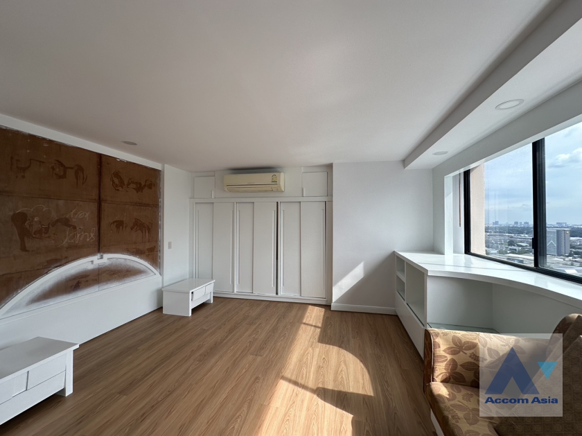 unitPet friendly |  3 Bedrooms  Condominium For Rent in Sukhumvit, Bangkok  (AA26197)