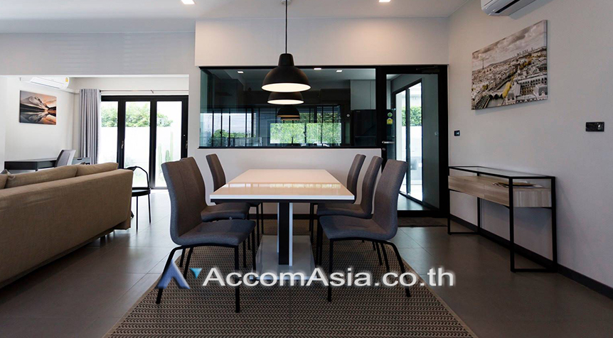  1  3 br Townhouse For Rent in Bang Na ,Bangkok  at Vive Bangna km.7 AA26199