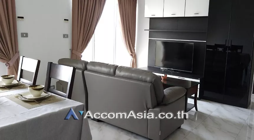 unit 2 Bedrooms  Condominium For Rent in Sukhumvit, Bangkok  near BTS Thong Lo (AA26200)