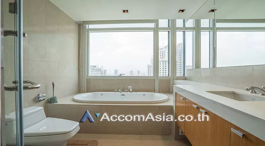 11  2 br Condominium For Rent in Ploenchit ,Bangkok BTS Ploenchit at Athenee Residence AA26211
