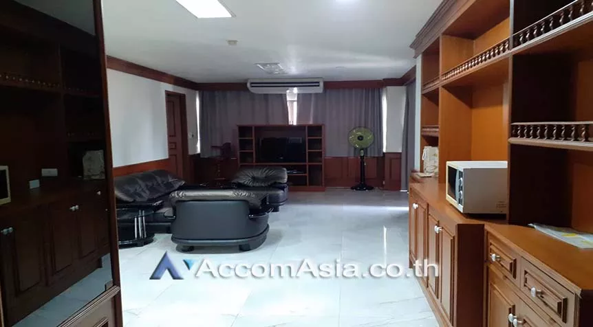 8  3 br Condominium For Rent in Sukhumvit ,Bangkok BTS Asok - MRT Sukhumvit at Ruamjai Heights AA26212