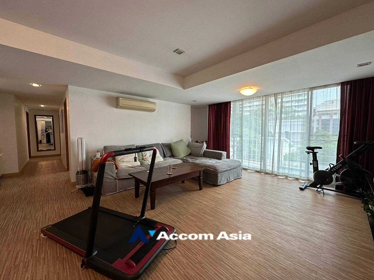unitPet friendly |  3 Bedrooms  Condominium For Rent in Sukhumvit, Bangkok  near BTS Phrom Phong (AA26219)