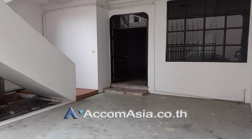 7  3 br Townhouse For Rent in sukhumvit ,Bangkok  AA26221