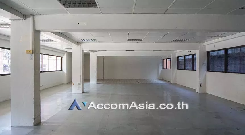 12  Building for rent and sale in Sukhumvit ,Bangkok  AA26223