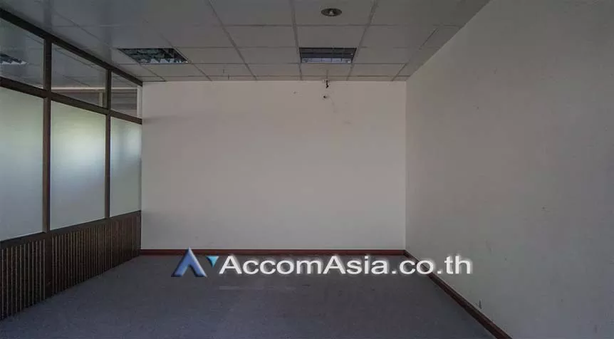 16  Building for rent and sale in Sukhumvit ,Bangkok  AA26223