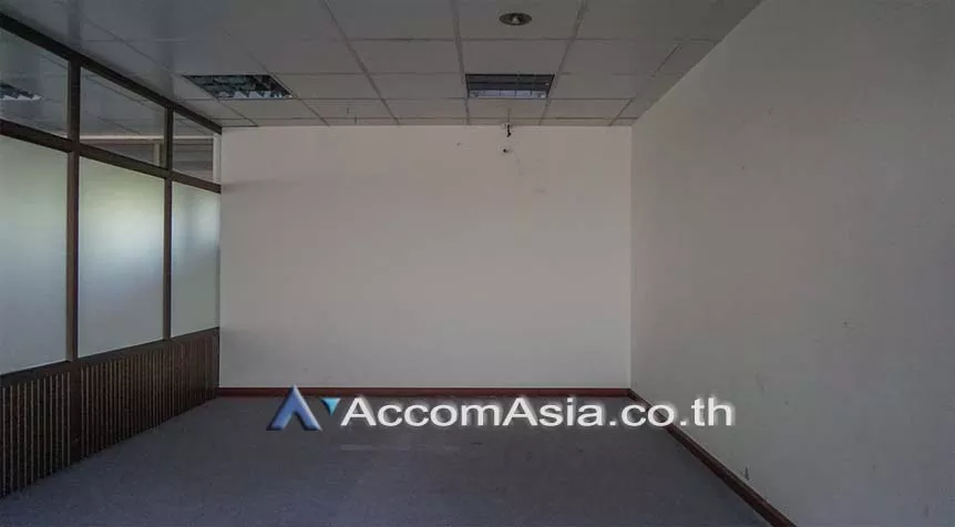 16  Building for rent and sale in sukhumvit ,Bangkok  AA26223