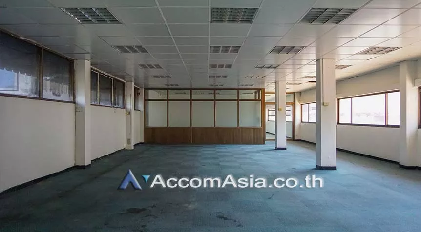 17  Building for rent and sale in sukhumvit ,Bangkok  AA26223
