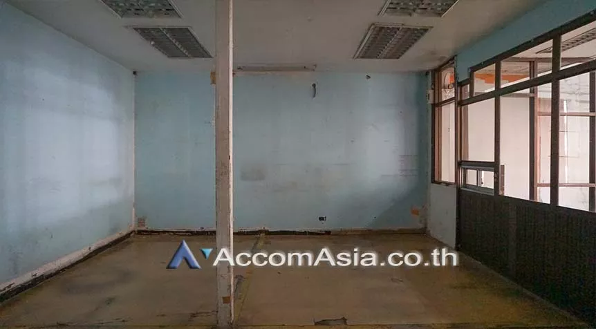9  Building for rent and sale in sukhumvit ,Bangkok  AA26223