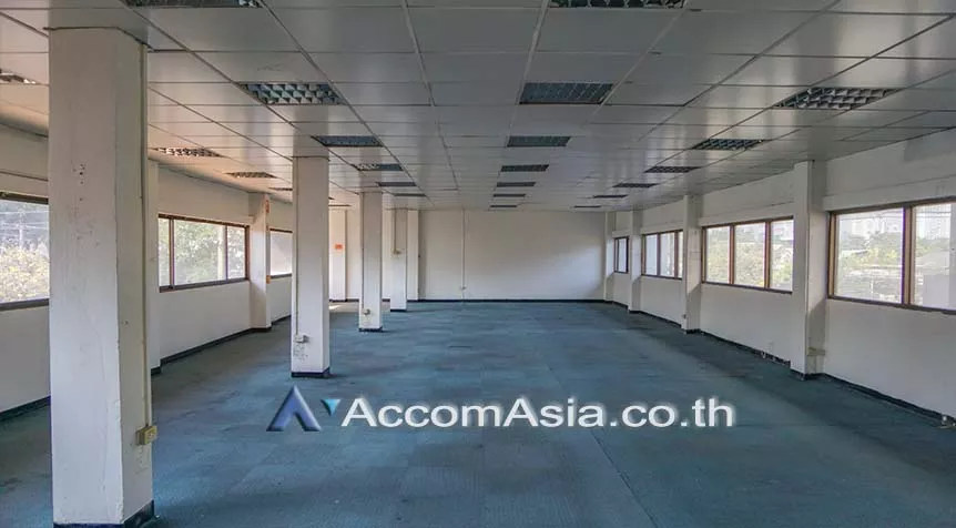 18  Building for rent and sale in sukhumvit ,Bangkok  AA26223