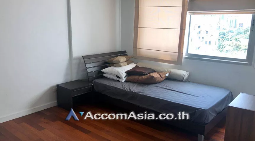 unit 2 Bedrooms  Condominium For Rent in Sukhumvit, Bangkok  near BTS Thong Lo (AA26229)