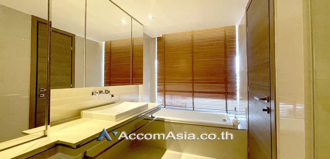 6  1 br Apartment For Rent in Sukhumvit ,Bangkok BTS Ekkamai at Quality Time with Family AA26236