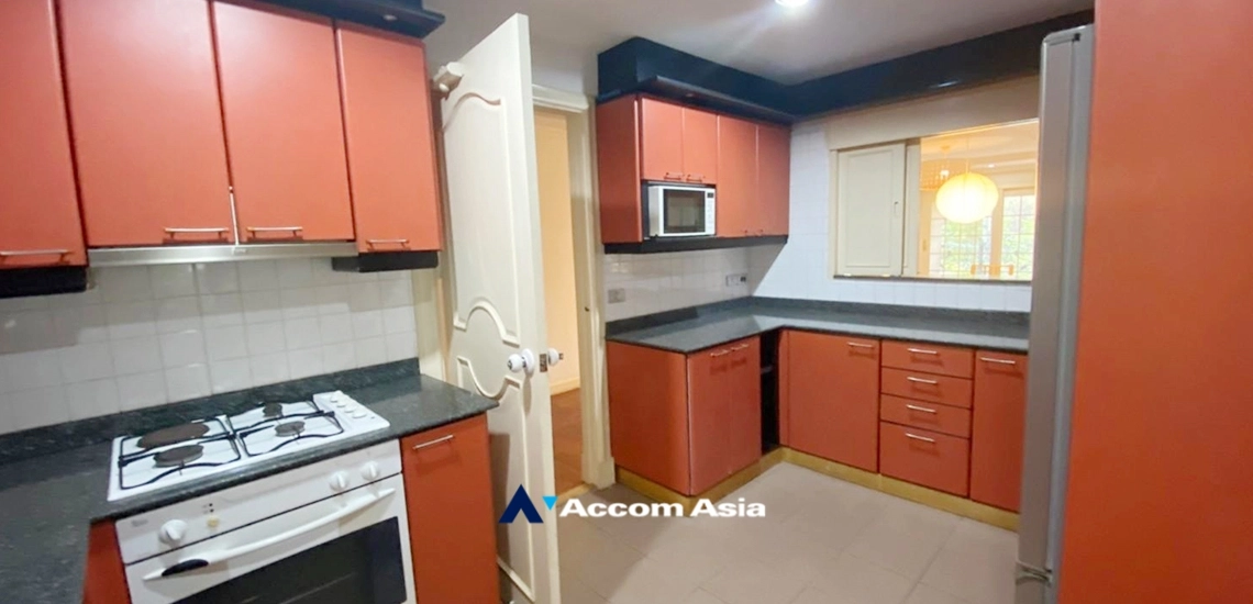 unitPet friendly |  3 Bedrooms  Condominium For Rent & Sale in Sukhumvit, Bangkok  near BTS Phrom Phong (AA26241)