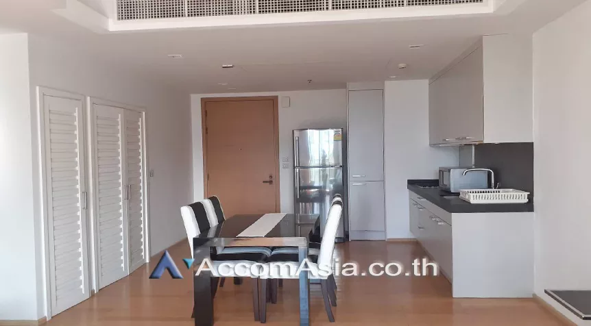  1 Bedroom  Condominium For Rent in Ploenchit, Bangkok  near BTS Ploenchit - MRT Lumphini (AA26250)