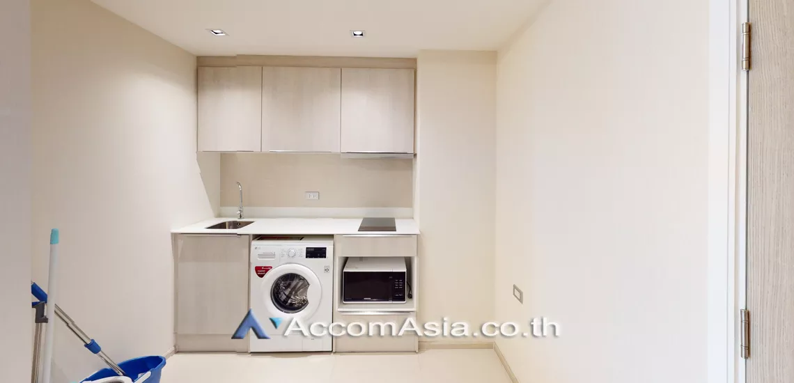 unit 1 Bedroom  Condominium For Sale in Sukhumvit, Bangkok  near BTS Thong Lo (AA26256)