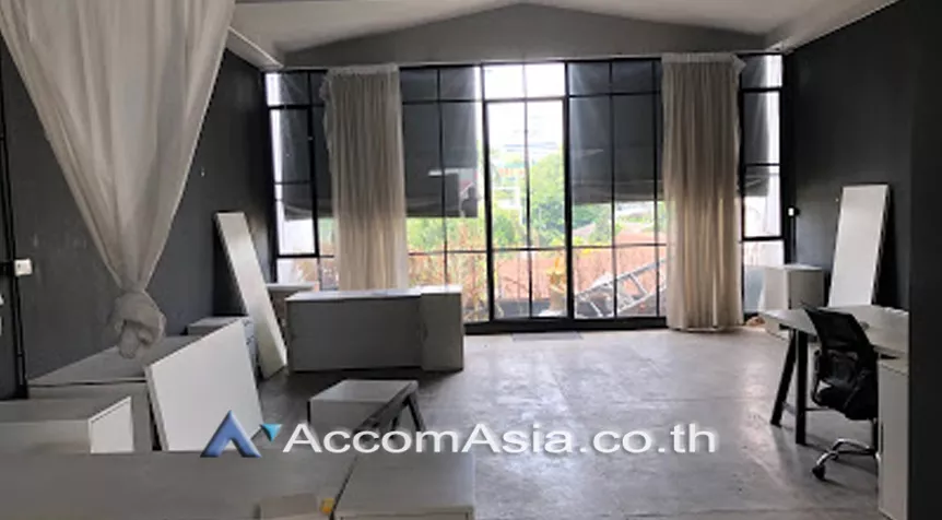  1  3 br Townhouse For Rent in sukhumvit ,Bangkok BTS Phrom Phong AA26271