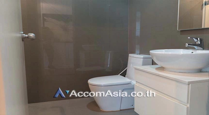 7  2 br Condominium for rent and sale in Sukhumvit ,Bangkok BTS Nana at Siri on 8 AA26275