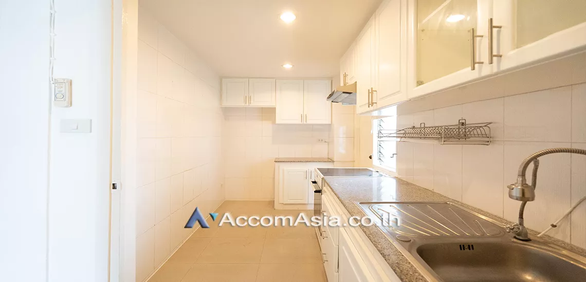 5  3 br Condominium For Rent in Sukhumvit ,Bangkok BTS Nana at The Heritage 24079