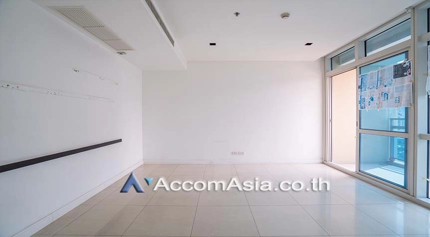 5  3 br Condominium For Sale in Ploenchit ,Bangkok BTS Ploenchit at Athenee Residence AA26277