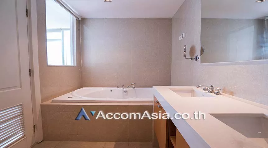 9  3 br Condominium For Sale in Ploenchit ,Bangkok BTS Ploenchit at Athenee Residence AA26277