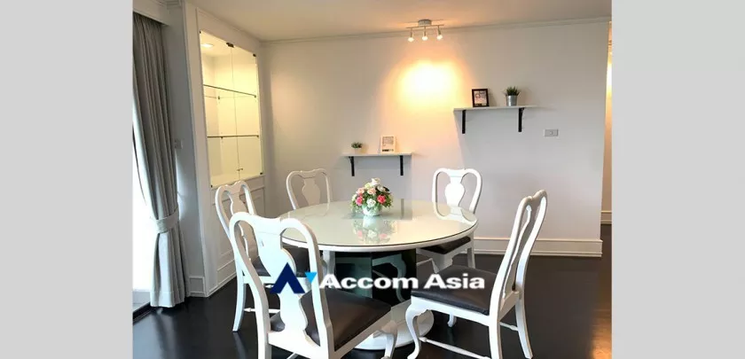 unitPet friendly |  2 Bedrooms  Apartment For Rent in Sathorn, Bangkok  near BTS Surasak (AA26285)