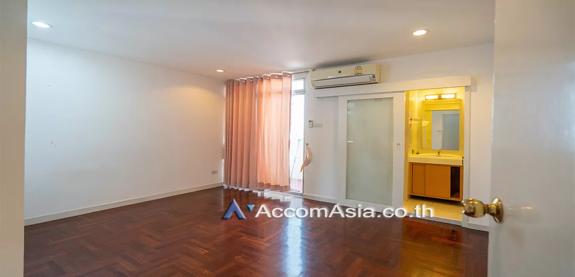 5  3 br Condominium For Rent in Sukhumvit ,Bangkok BTS Nana at The Heritage 24080
