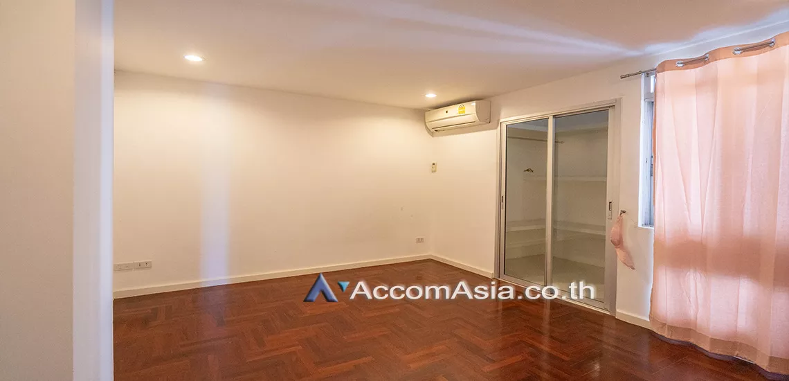 6  3 br Condominium For Rent in Sukhumvit ,Bangkok BTS Nana at The Heritage 24080
