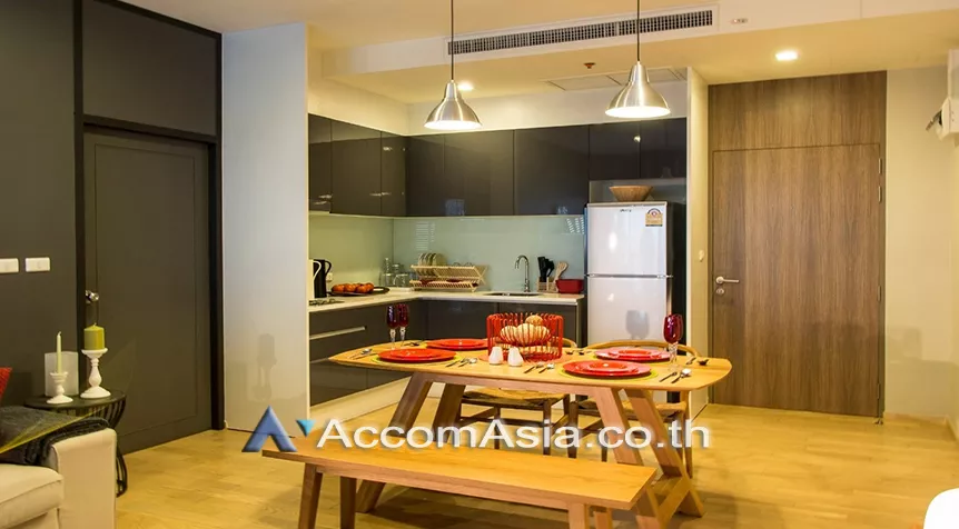  1 Bedroom  Condominium For Rent & Sale in Sukhumvit, Bangkok  near BTS Ekkamai (AA26300)