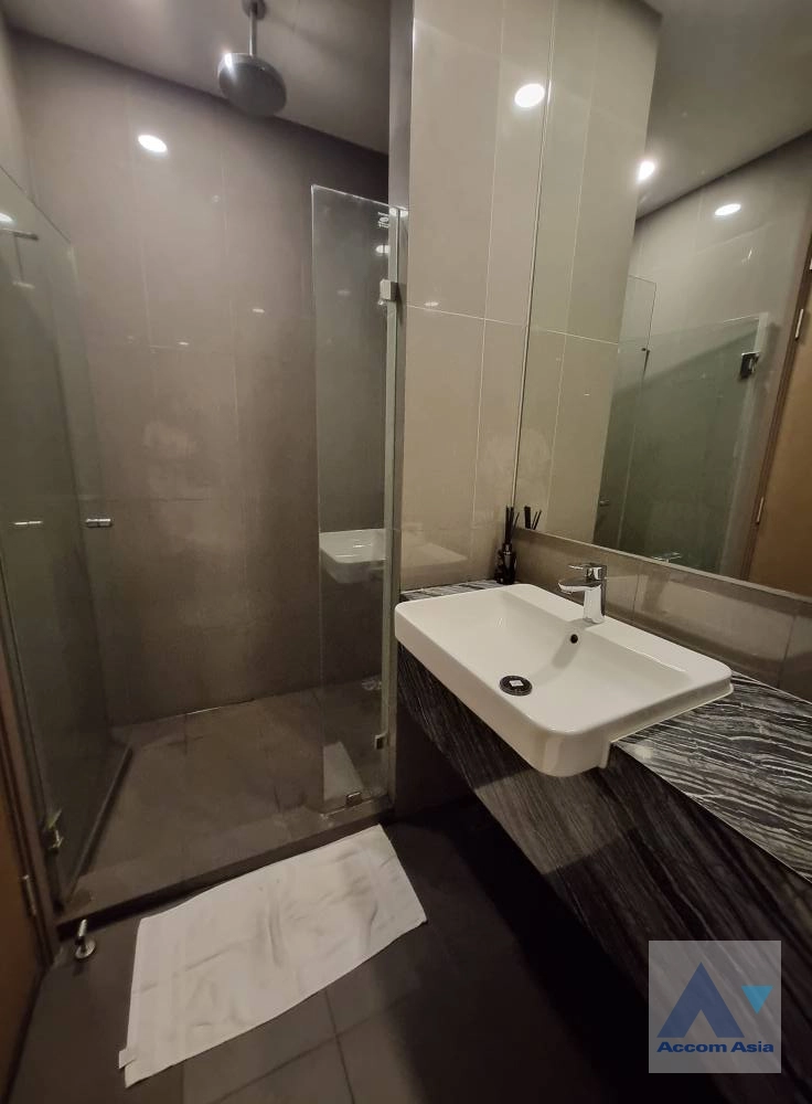 15  1 br Condominium for rent and sale in Silom ,Bangkok MRT Sam Yan at Ashton Chula Silom AA26320