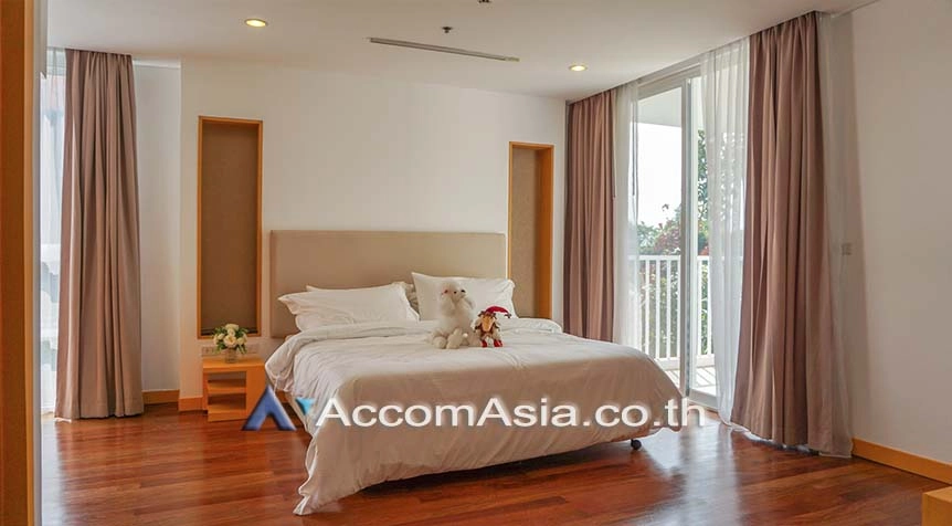 6  4 br Apartment for rent and sale in Sukhumvit ,Bangkok BTS Ekkamai at Ekkamai Family Apartment AA26334
